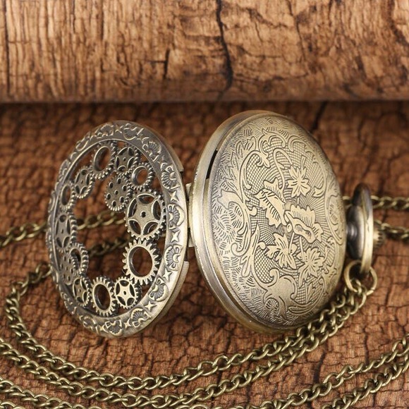 Gear Steampunk NEW Pocket Watch Antique Bronze Gears Retro - Picture 3 of 5